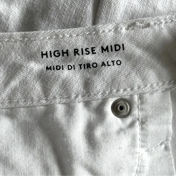 Universal Thread Shorts - Picture 4 of 6